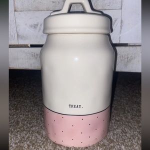 Rae dunn cookie jar